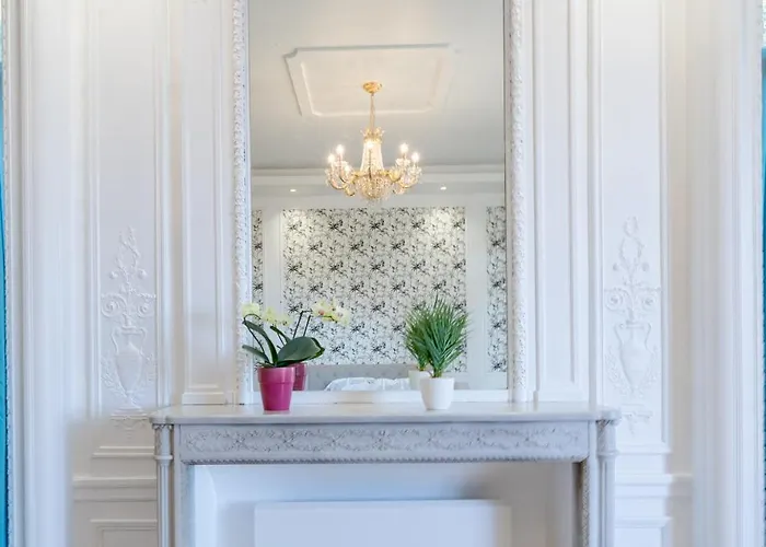 Appartement Luxueux 2p Proche *